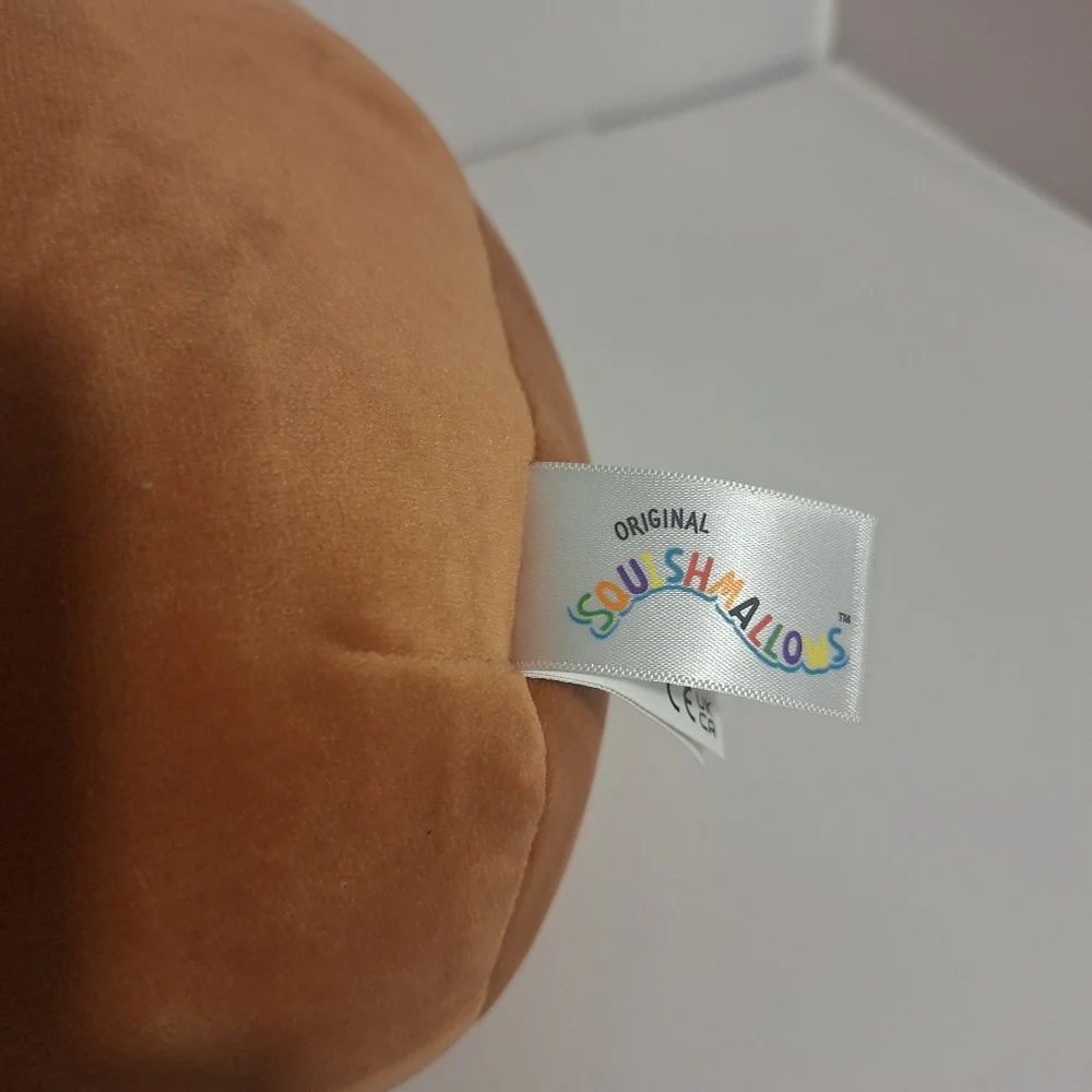Squishmallow Maui the Chocolate Pineapple‎ Valentines Day 2025 NEW 10 inch FTM